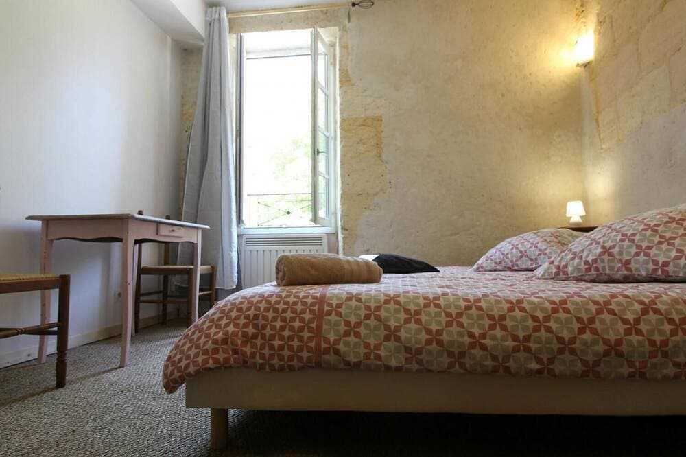 Foto 5 von 22: Gîte la Tropézienne Duplex mit Terrasse in der Gironde 3 ch. 6/8 Menschen