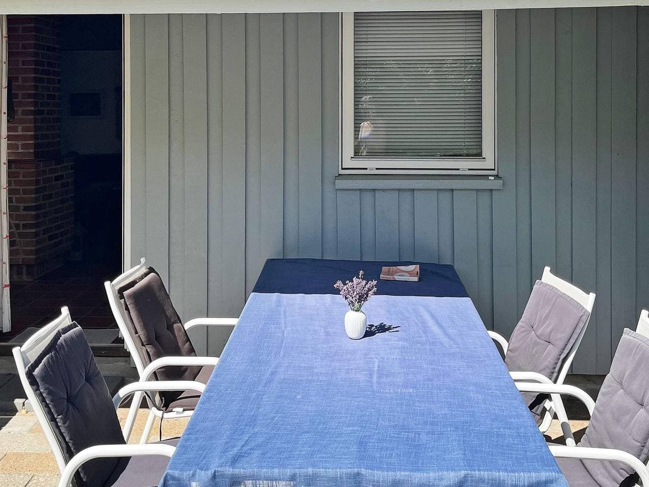 Foto 9 von 56: 10 Personen Ferienhaus in Dannemare