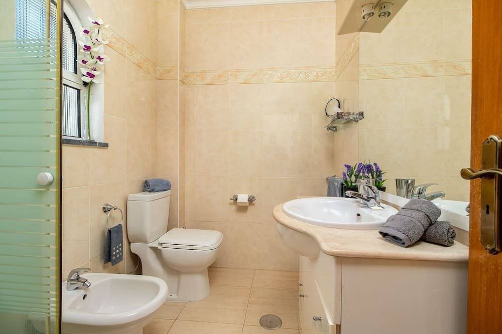 Foto 11 von 30: Charmante Villa mit Privater Pool 500 Meter Strand entfernt - 13136 / Al