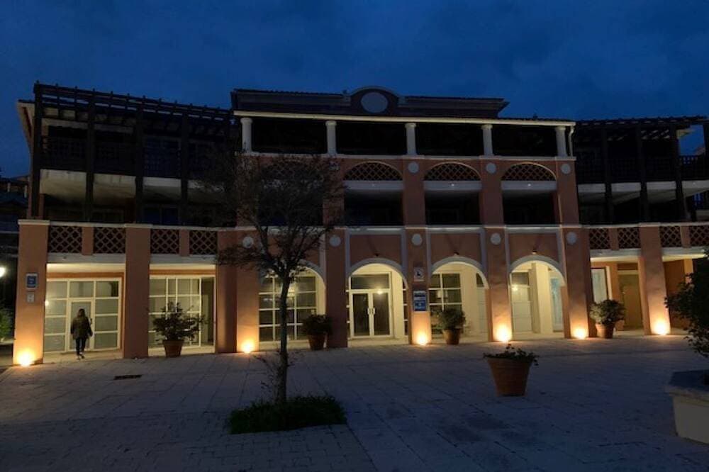 Foto 9 von 28: Cap Esterel, T2 Meerblick 4 Schlafplätze Pmr 30M² angepasst
