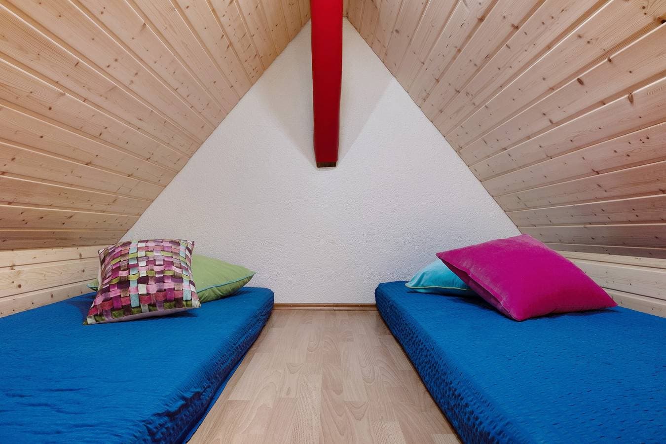 Foto 9 von 37: Ferienwohnung 'Schartenschmiede' mit Außensitzplatz und Schaukel