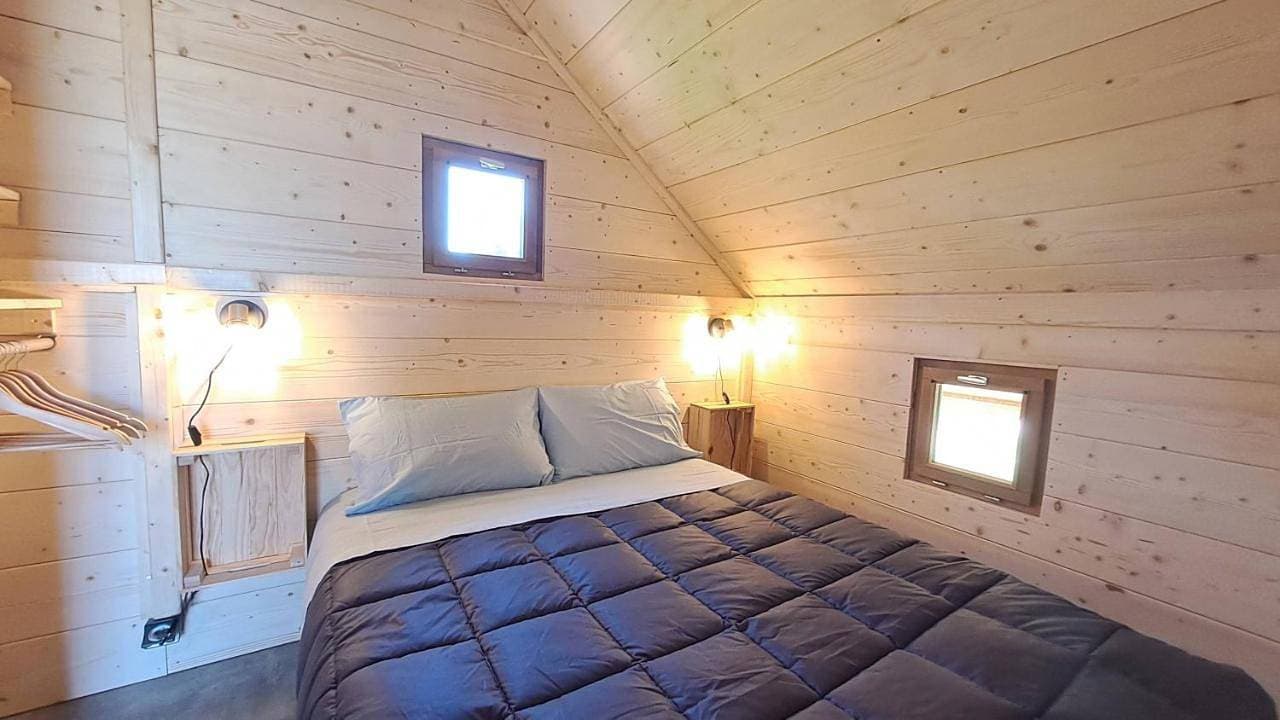 Foto 3 von 10: One-Bedroom Chalet
