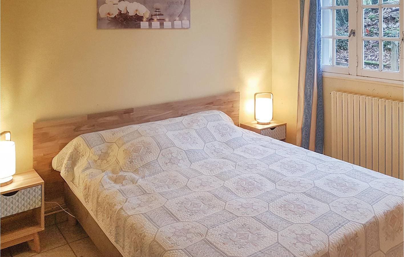 Foto 7 von 22: Gemütliches Locronan Apartment mit Babybett & TV