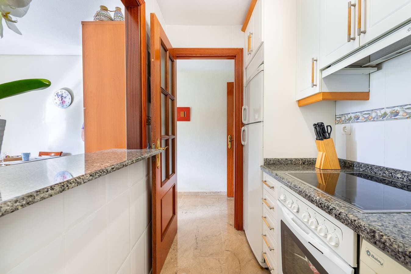 Foto 9 von 28: Gemütliche Ferienwohnung Colina del Bajondillo mit WLAN, Pool