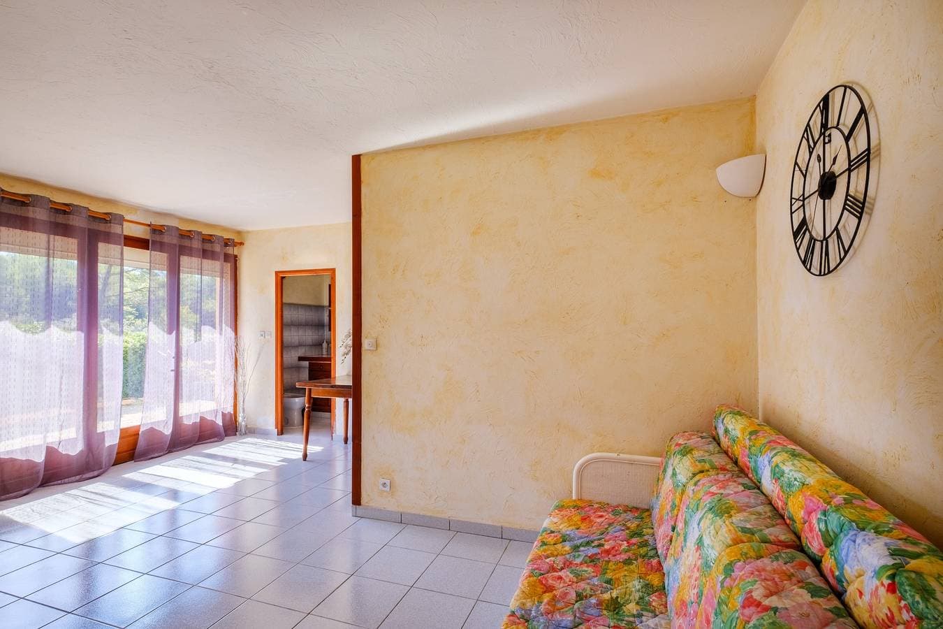 Foto 7 von 20: Ferienwohnung '4 Personen Le Tignet' mit Pool, gemeinsamem Garten und WLAN