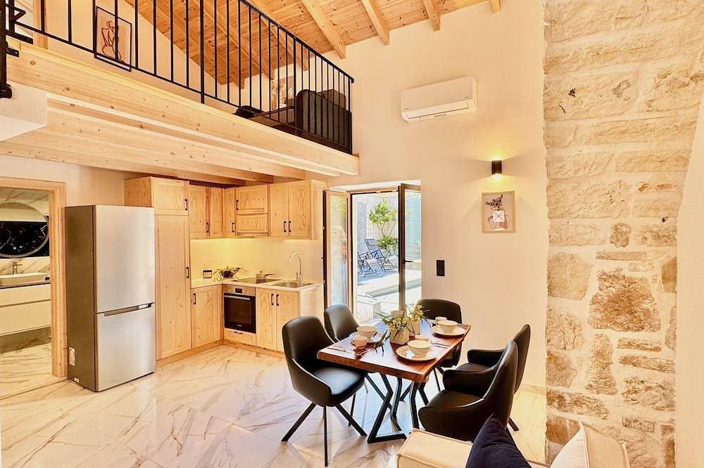 Foto 13 von 27: Skouna 1 Luxury Suite