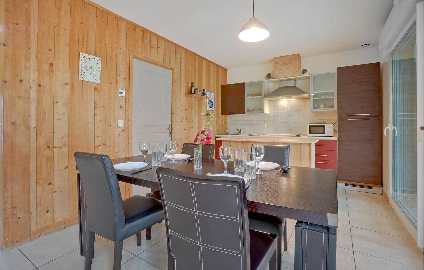 Foto 4 von 29: Apartment am Strand mit Annehmlichkeiten und Parkplatz