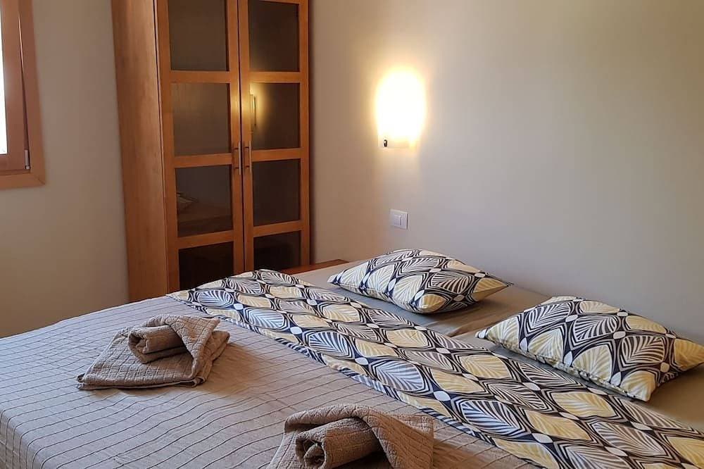 Foto 5 von 30: Schöne 2 Schlafzimmer + 2 Badezimmer Wohnung im Zentrum von Arona