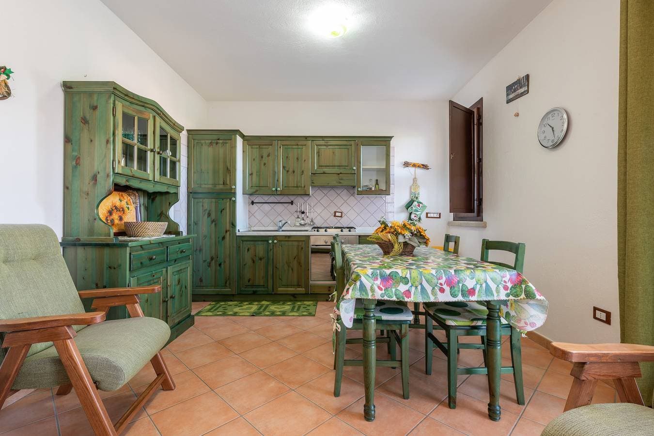 Foto 3 von 25: Ferienwohnung Villa Verde Castiadas nahe dem Strand mit Blick auf die Berge