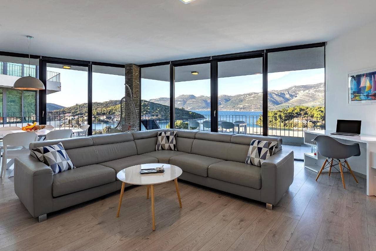 Foto 2 von 5: Three-Bedroom Apartment with Sea View