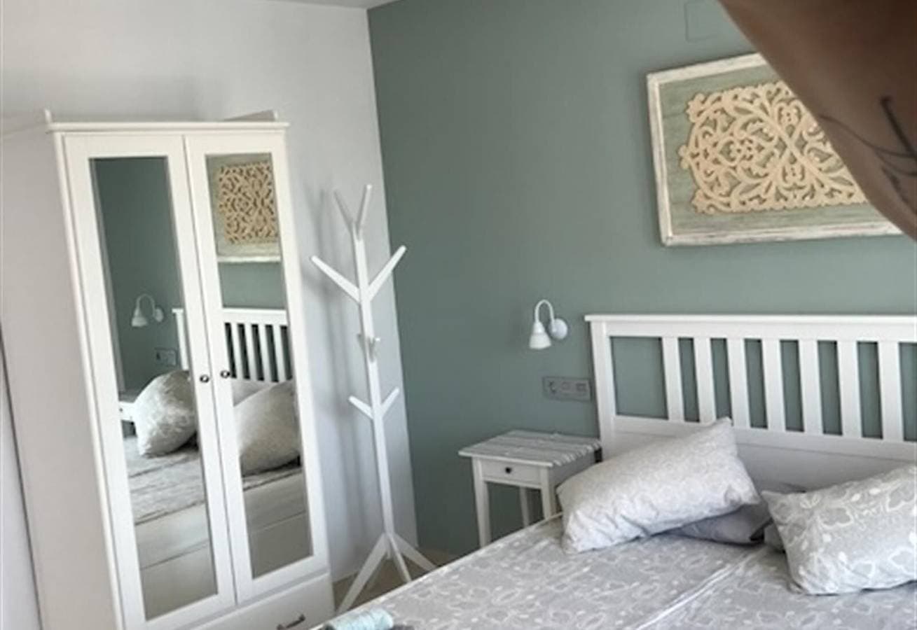Foto 10 von 15: Wunderschöne Ferienwohnung 'Capri' mit Blick über Nerja und das Meer, Balkon, WLAN und Klimaanlage