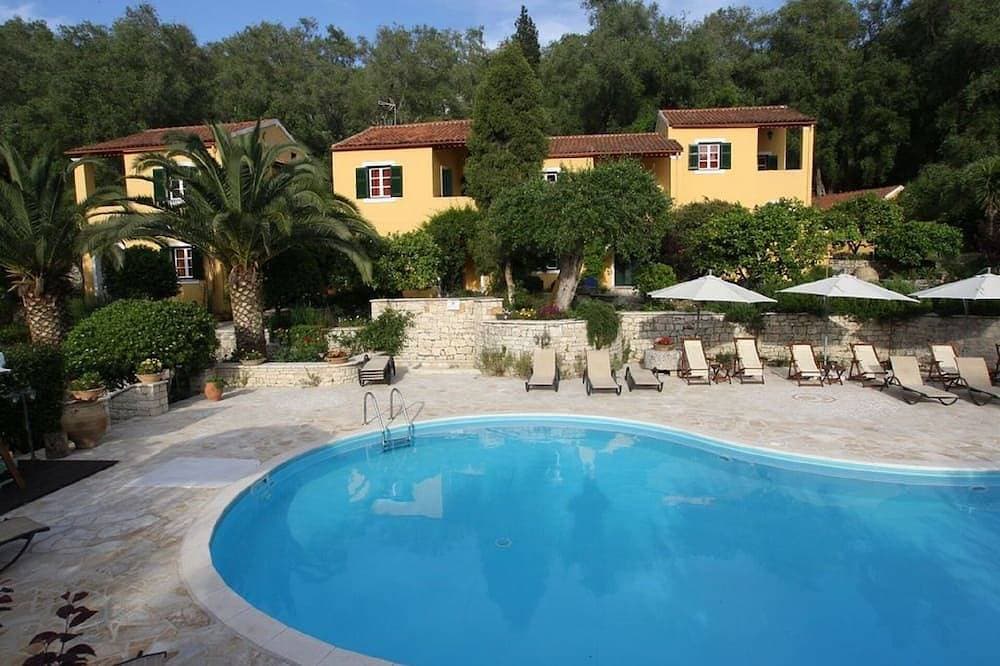 Andrikos Studio C mit Pool und zu Fuß vom Dorf entfernt 1