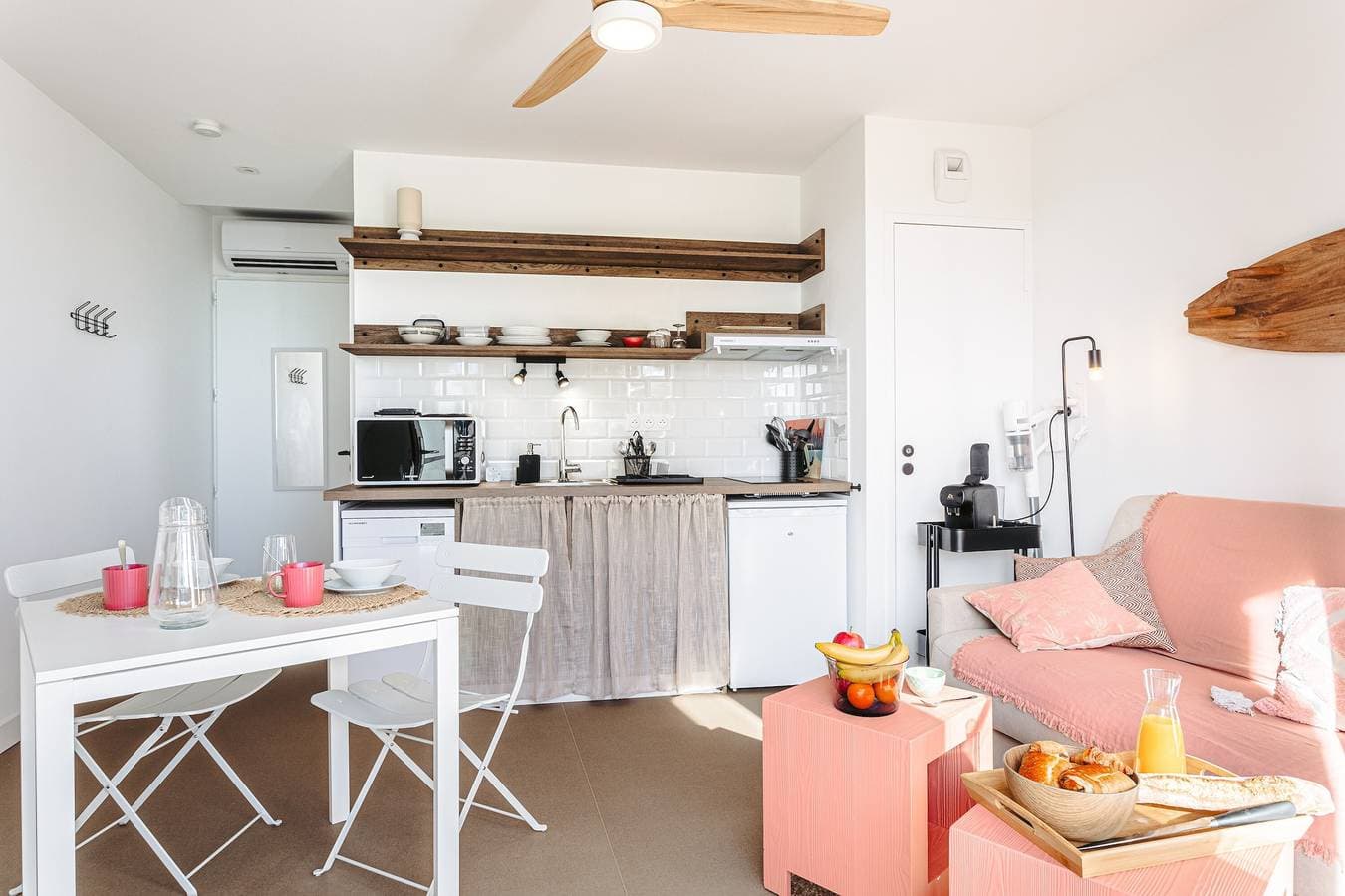 Foto 9 von 19: Studio Les Pins mit Meerblick, privater Terrasse und WLAN