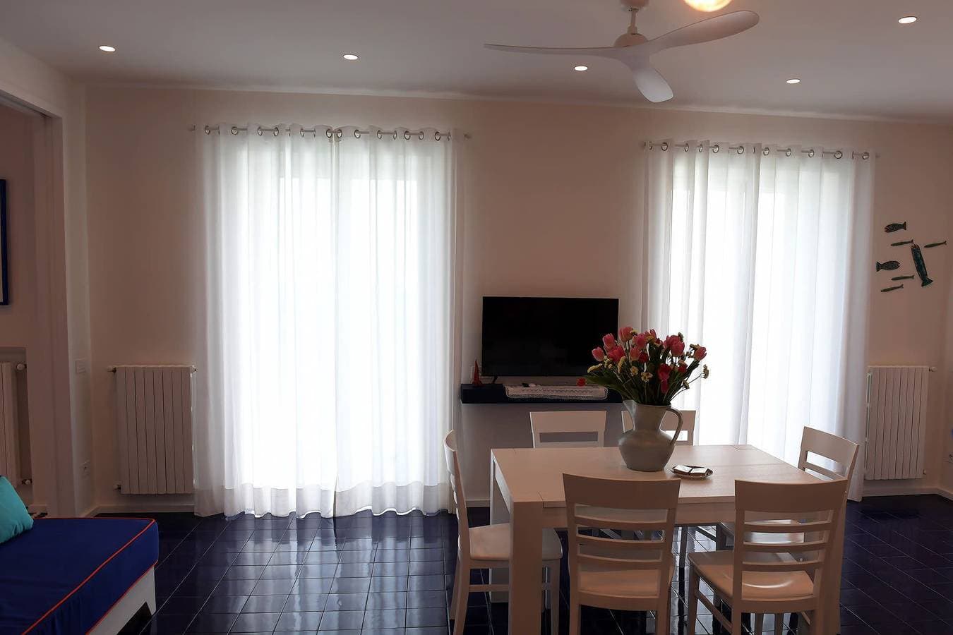 Foto 8 von 29: Ferienhaus für 4 Personen mit Terrasse
