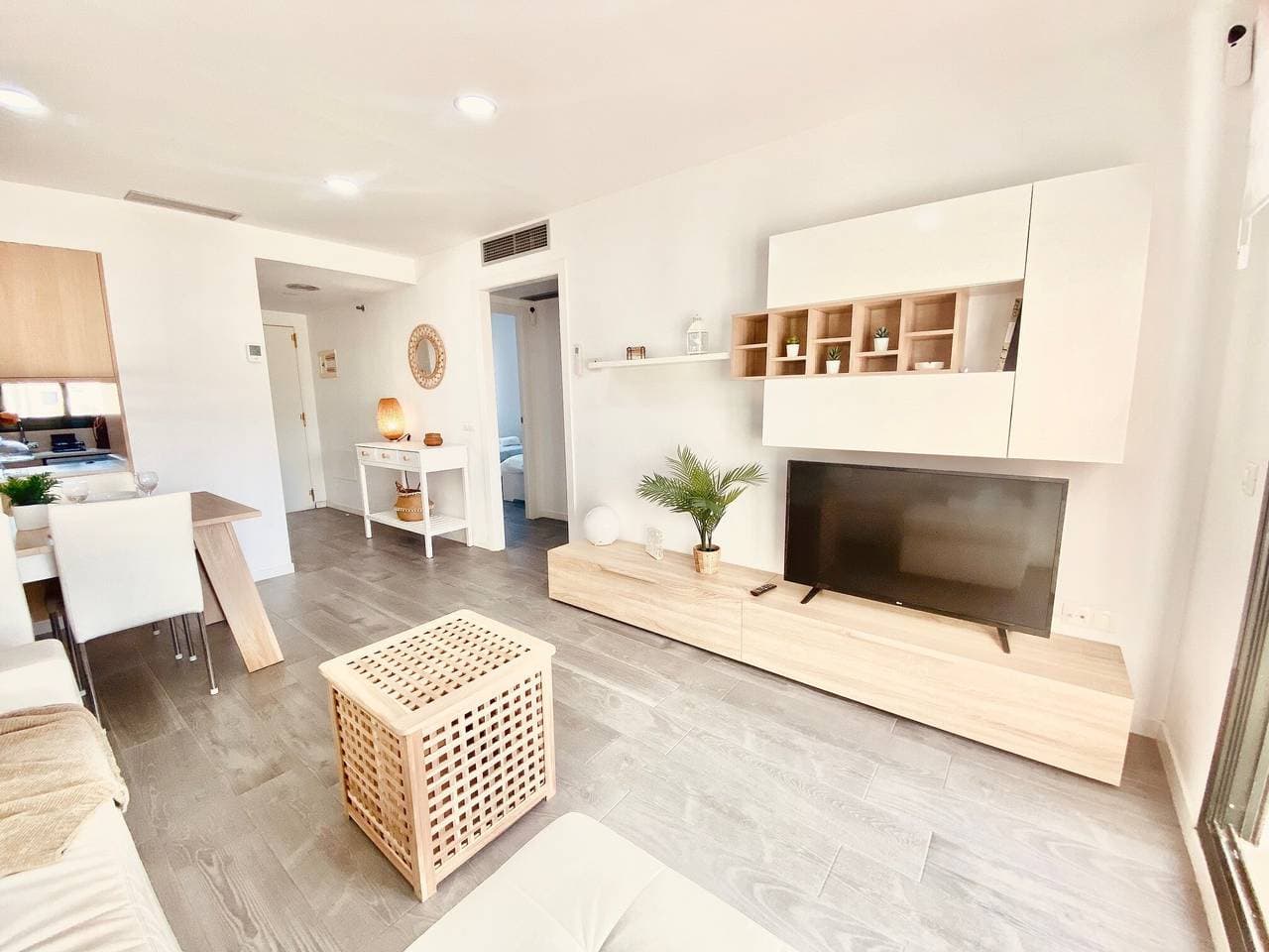 Foto 2 von 45: Ferienwohnung 'Atico Solarium La Cala' mit Meerblick, WLAN und Klimaanlage