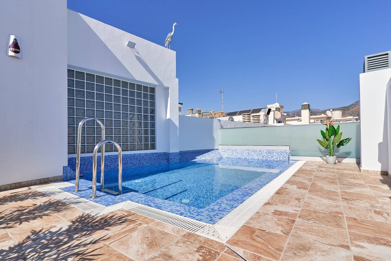 Nerja Boutique 204 Beauty 1