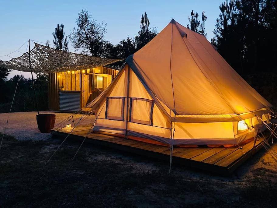 Foto 12 von 15: Tent