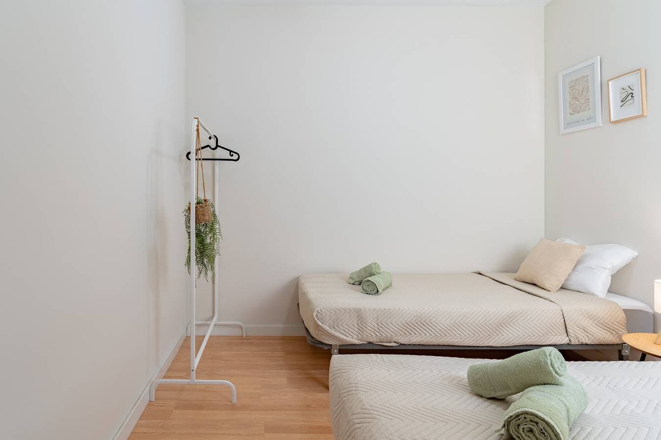 Foto 12 von 24: Ferienwohnung 'Meerblick - 2 Schlafzimmer' mit Gemeinschaftspool, Wi-Fi und Klimaanlage