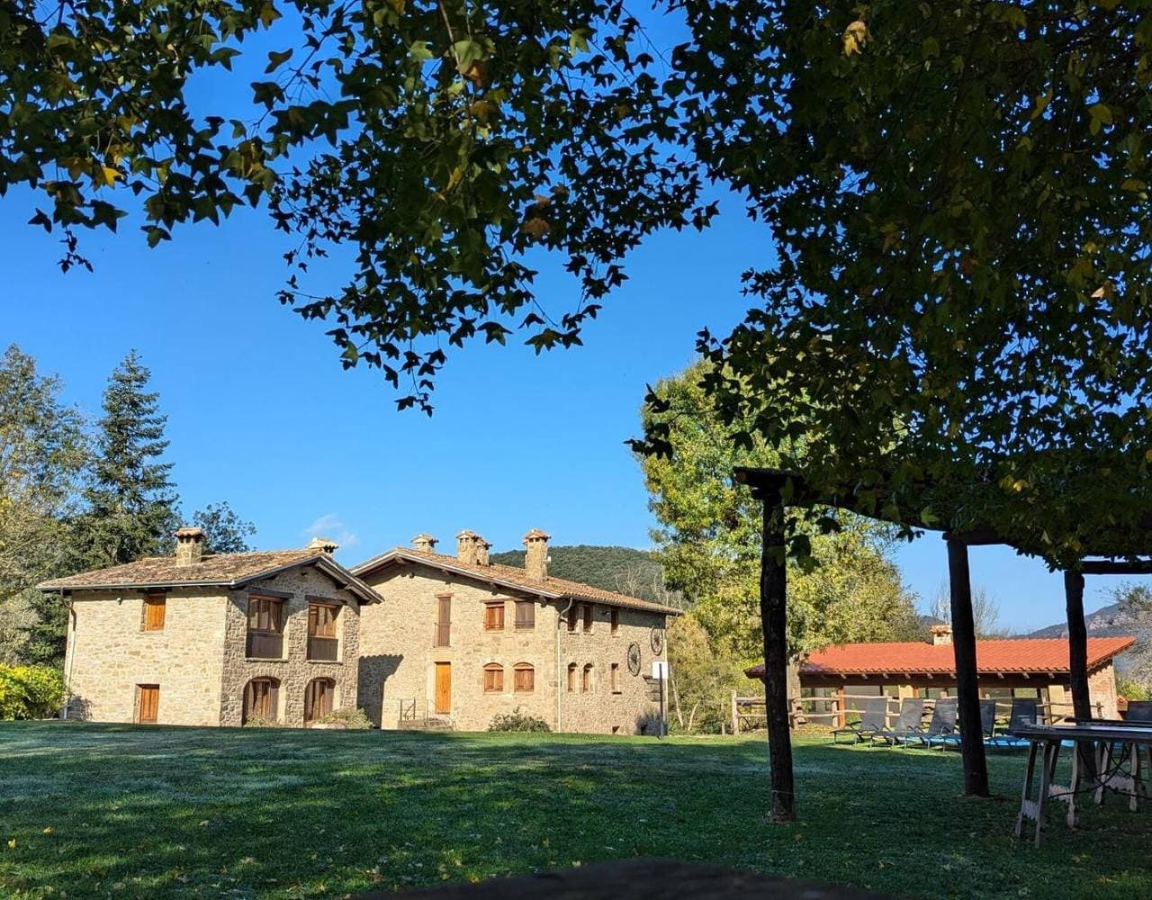 Foto 4 von 21: Finca 'Mas El Carrer - Baixos' mit Bergblick, Gemeinschaftspool und Wi-Fi