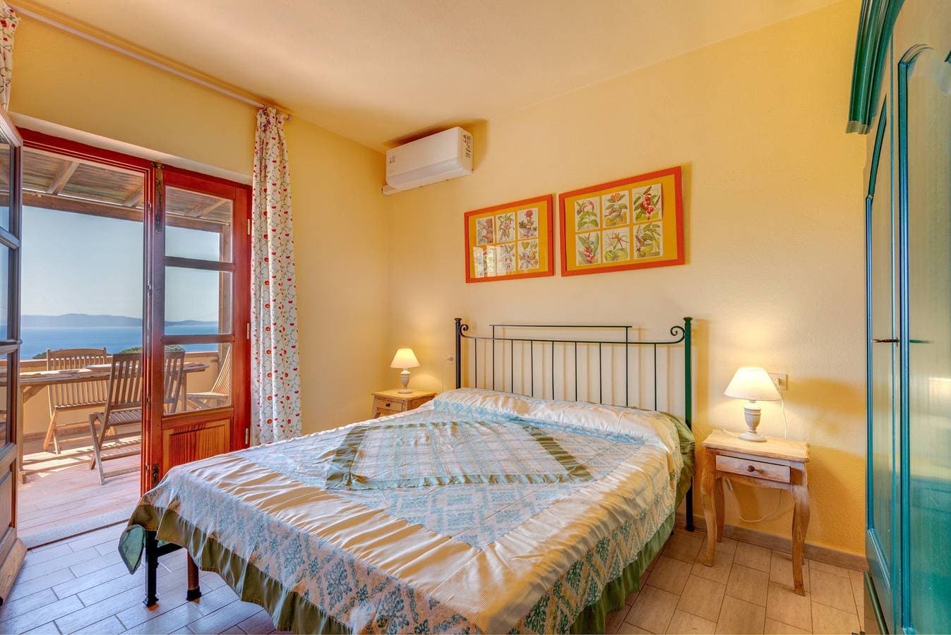 Foto 9 von 22: Ferienwohnung 'Cinciarella Casa Vai' mit Meerblick, WLAN und Klimaanlage