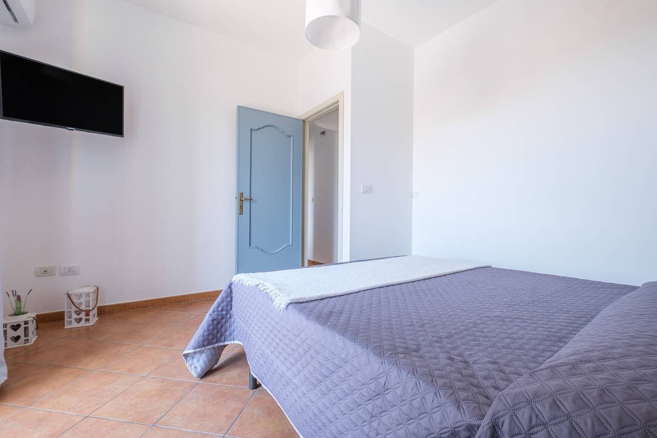 Foto 12 von 24: Ferienwohnung 'Medusa' mit Balkon, WLAN und Klimaanlage