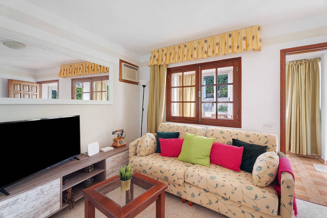 Foto 4 von 32: Ferienwohnung "Playa la Arena Sea View" mit privater Terrasse und WLAN