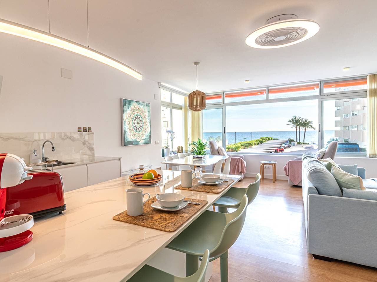 Komfortable Wohnung nahe Strand mit Pool und Klimaanlage in Altea 1