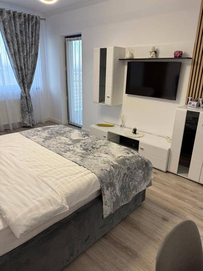 Foto 3 von 29: One-Bedroom Apartment