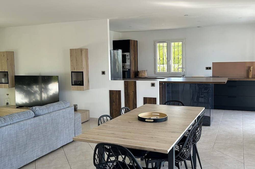 Foto 11 von 16: Villa von sogar Fuß 140m2 auf 2000m2 Boden mit Schwimmbad