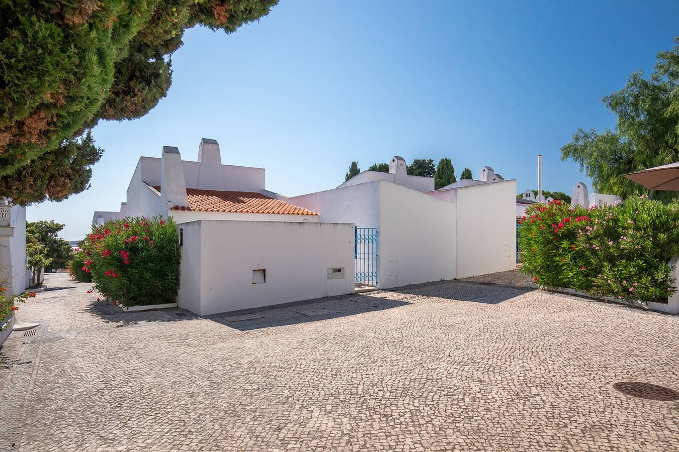 Foto 2 von 65: Casa Realengo direkt am Strand und 3 Gemeinschaftspools
