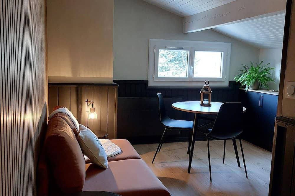 Foto 6 von 8: T2 Très Cocooning Dans un Chalet Traditionnel Entièrement Rénové