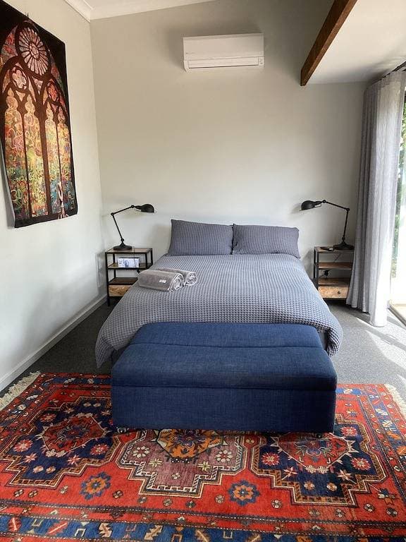 Foto 11 von 31: Thespaceperth- the funkiest bali style villa in Perth