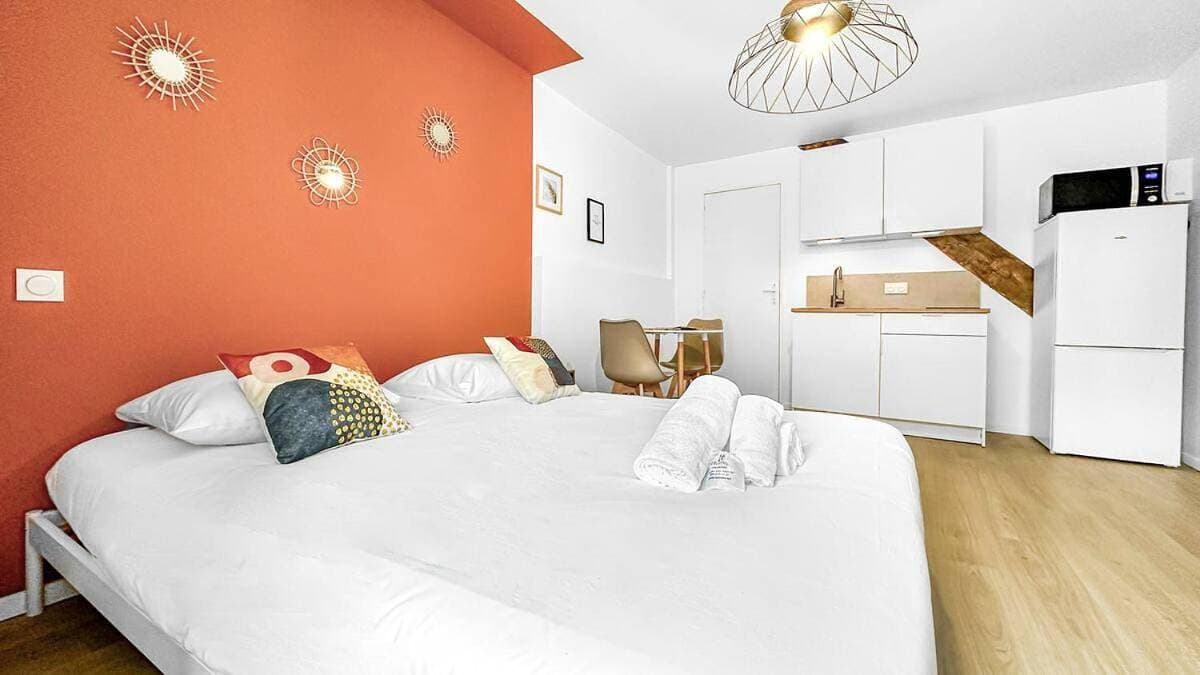 Foto 2 von 15: One-Bedroom Apartment