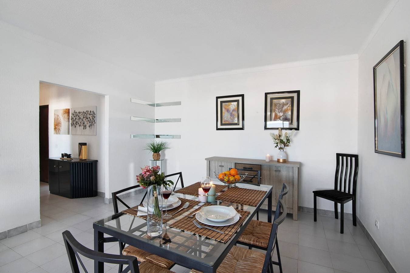 Foto 7 von 28: Ferienwohnung 'Summer Place' mit Balkon, WLAN und Klimaanlage