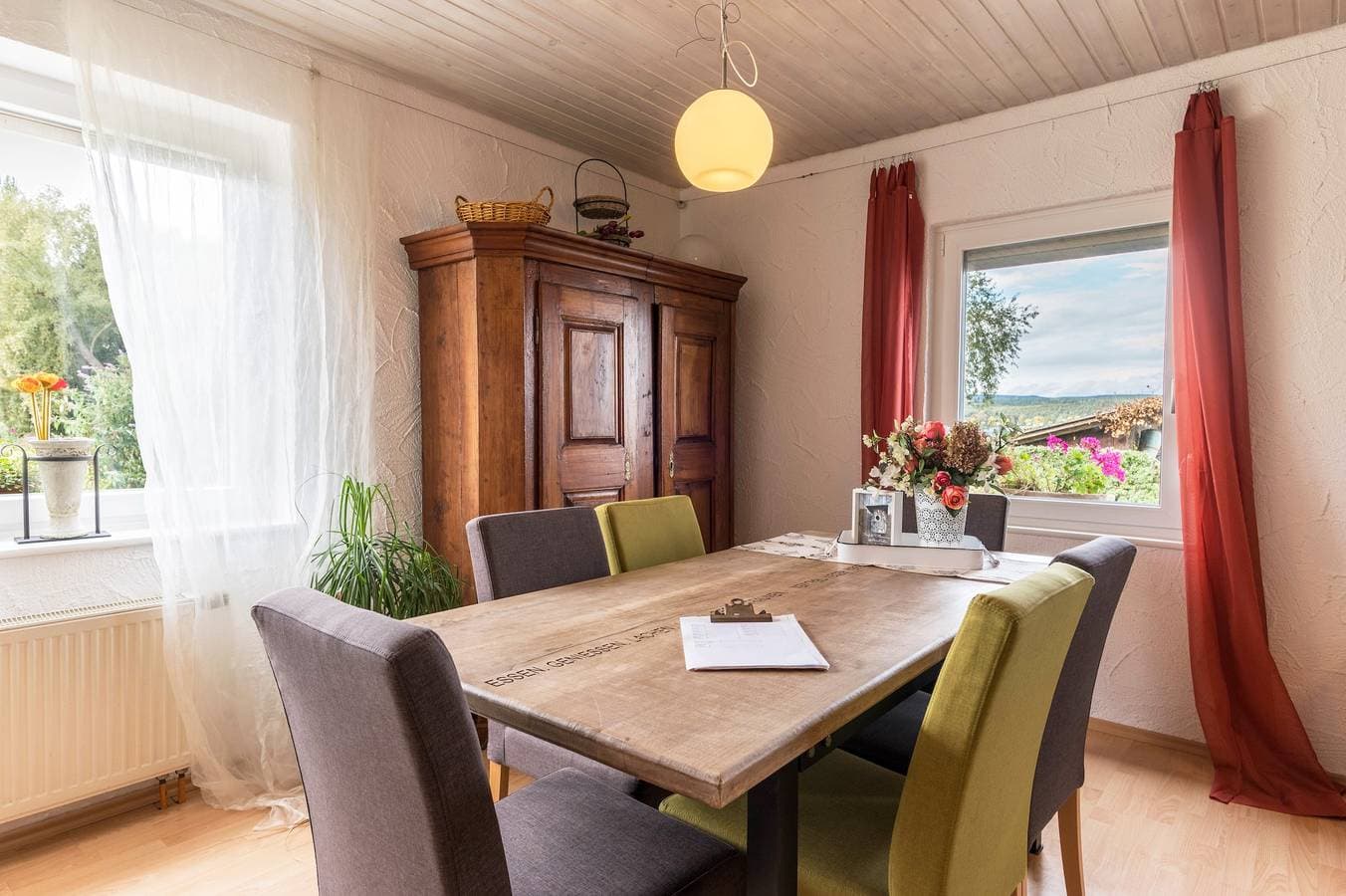 Foto 6 von 30: Charmante Ferienwohnung 1 im Haus Böhler auf der Insel Reichenau mit Seeblick