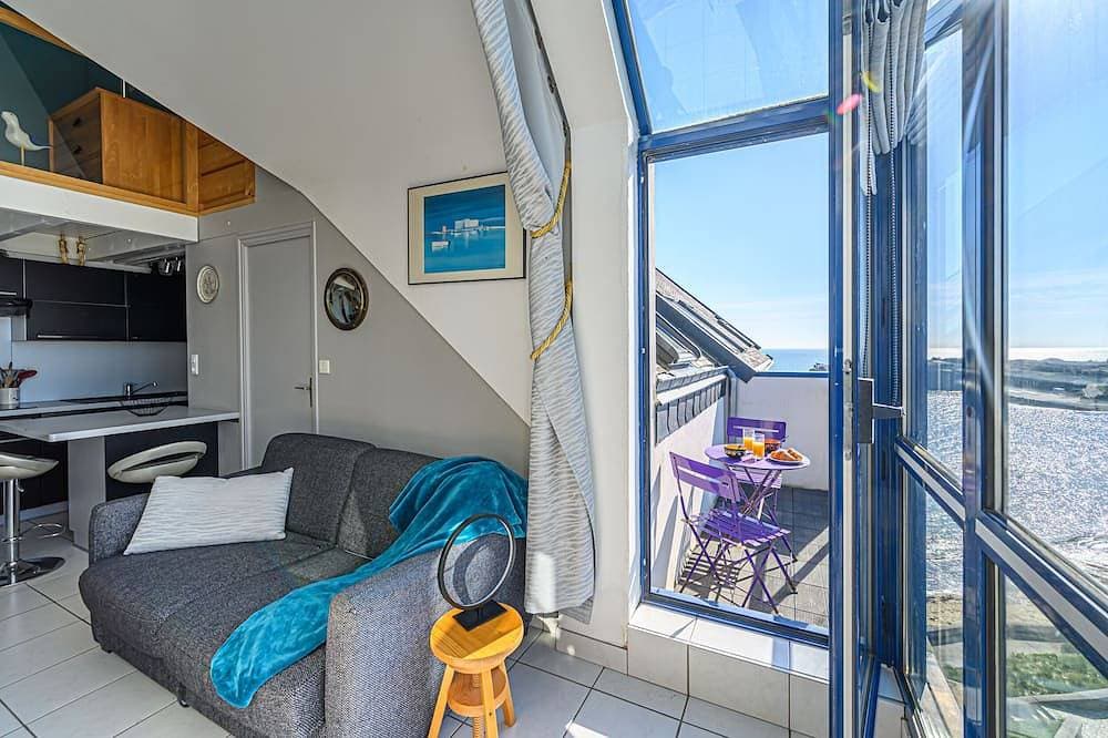 Foto 12 von 28: Meerblick! Helle Veranda-Wohnung am Fuße des Strandes