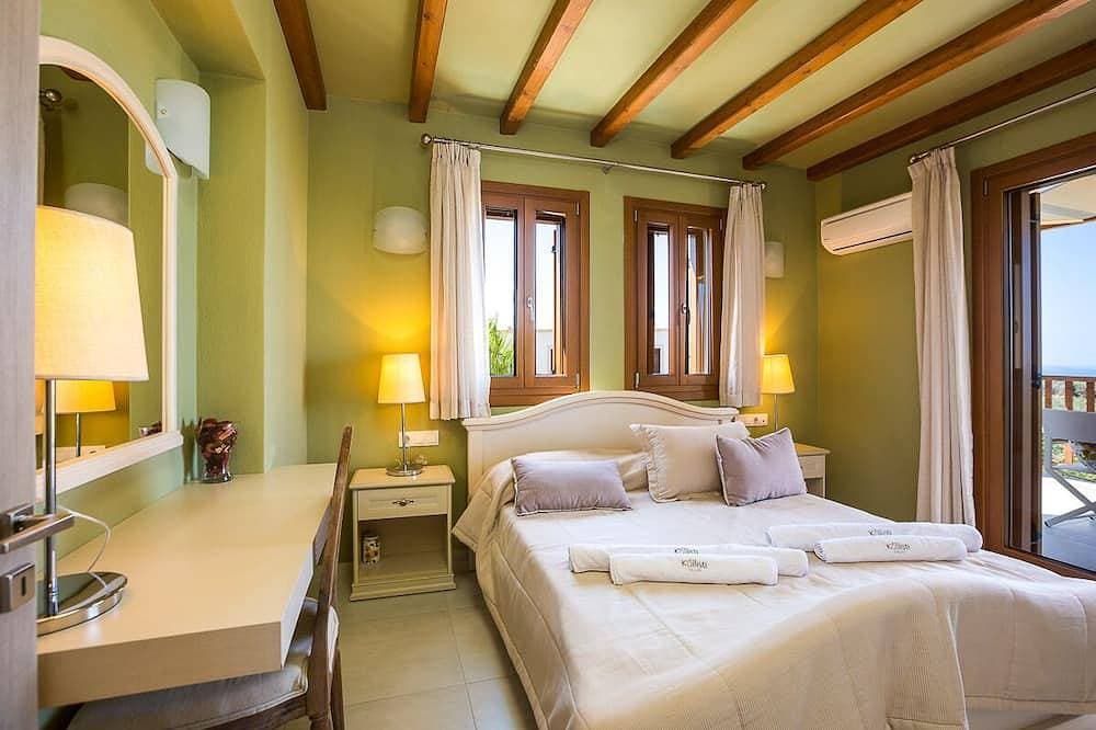 Foto 2 von 22: Aphrodite Villa, Family Paradise with Heated Pool