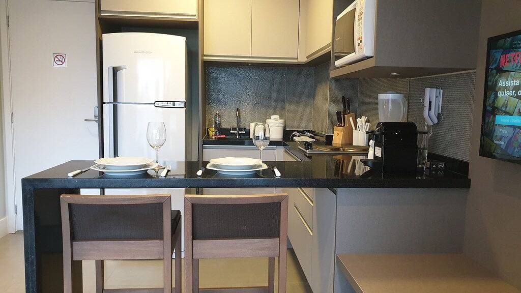 Foto 4 von 24: Top Wohnung vor EZTower & Rochavera Firmengebäuden