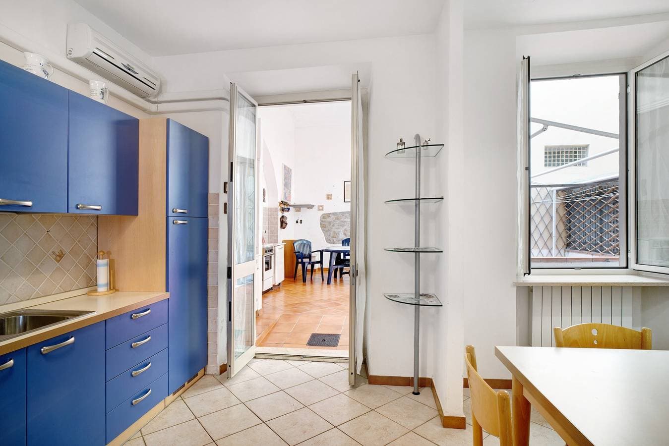 Foto 12 von 24: Ferienwohnung 'Casa Lilo Bordighera' mit privater Terrasse und Klimaanlage