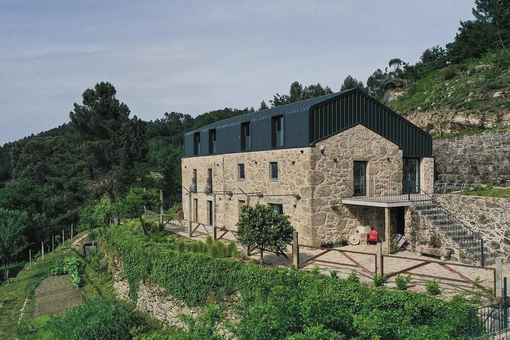 Foto 8 von 30: Cerca da Milhera | Main House | Swimming Pool | Art | Retreat | Minho