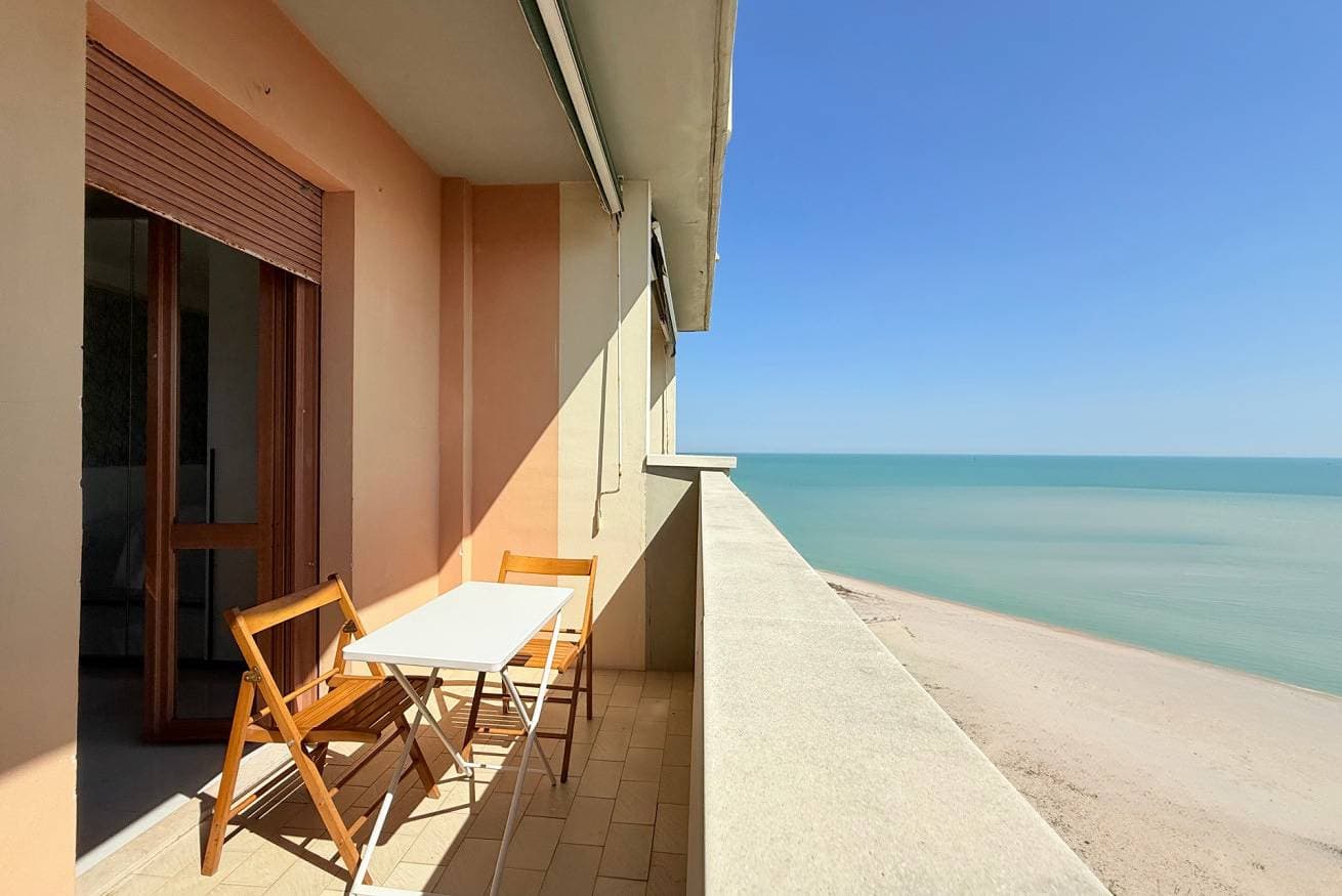 Foto 4 von 25: Ferienwohnung für 4 Personen mit Balkon/Terrasse