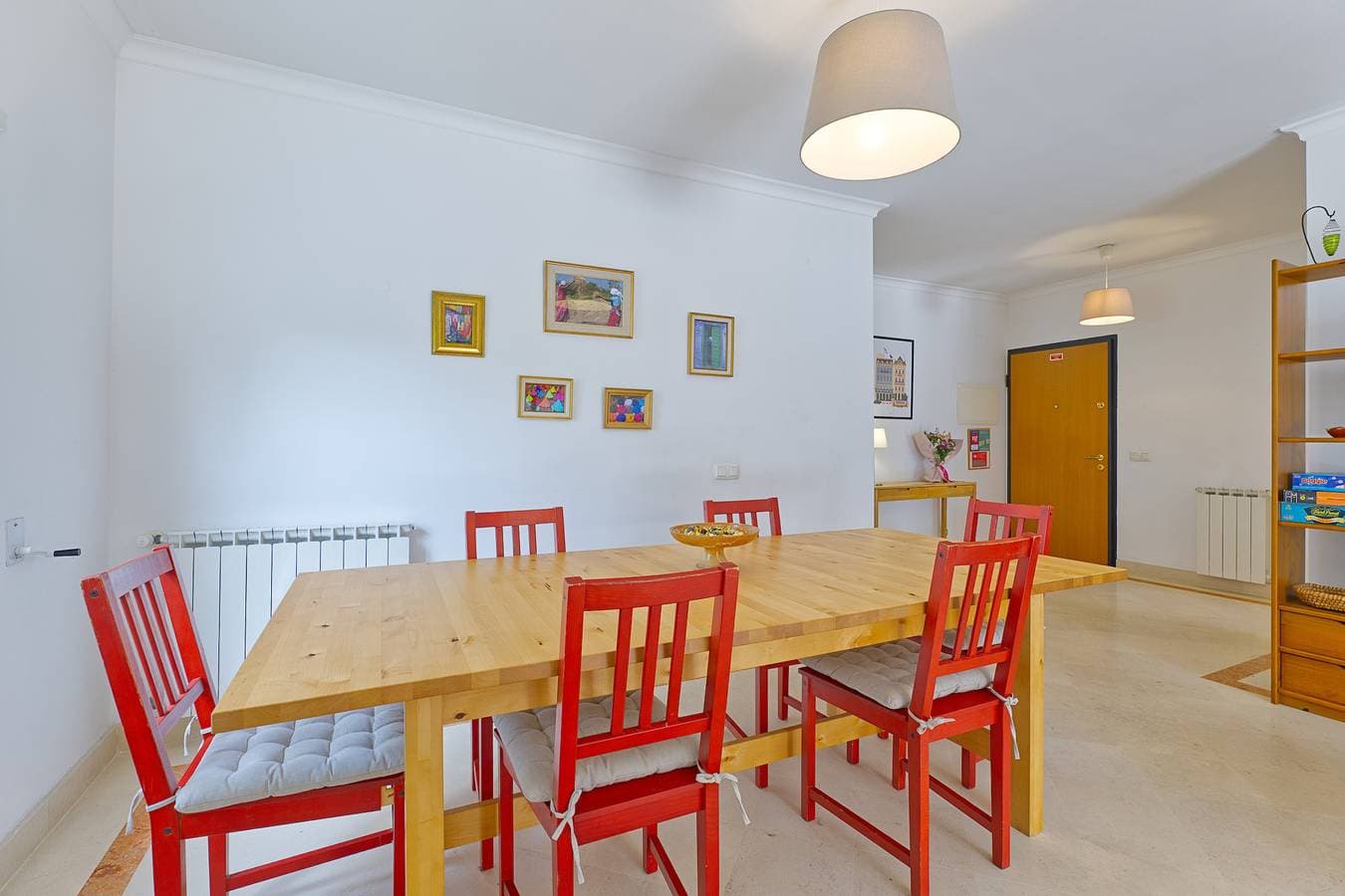 Foto 8 von 67: Ferienwohnung für 6 Personen mit Terrasse
