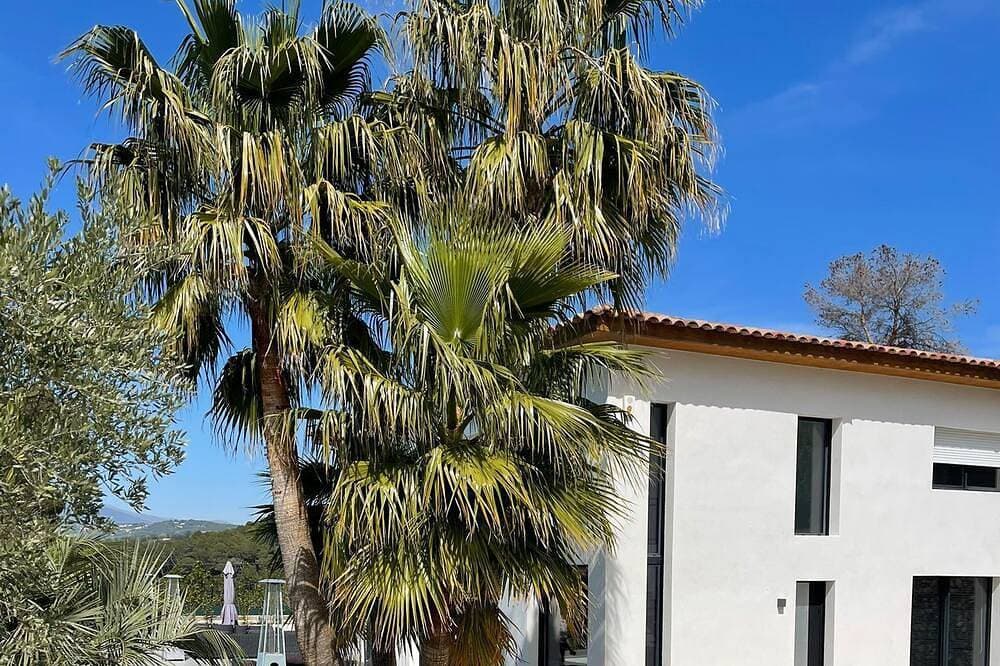 Foto 13 von 19: Große 220-Meter Villa mit Schwimmbad 10 Minuten vom Strand entfernt