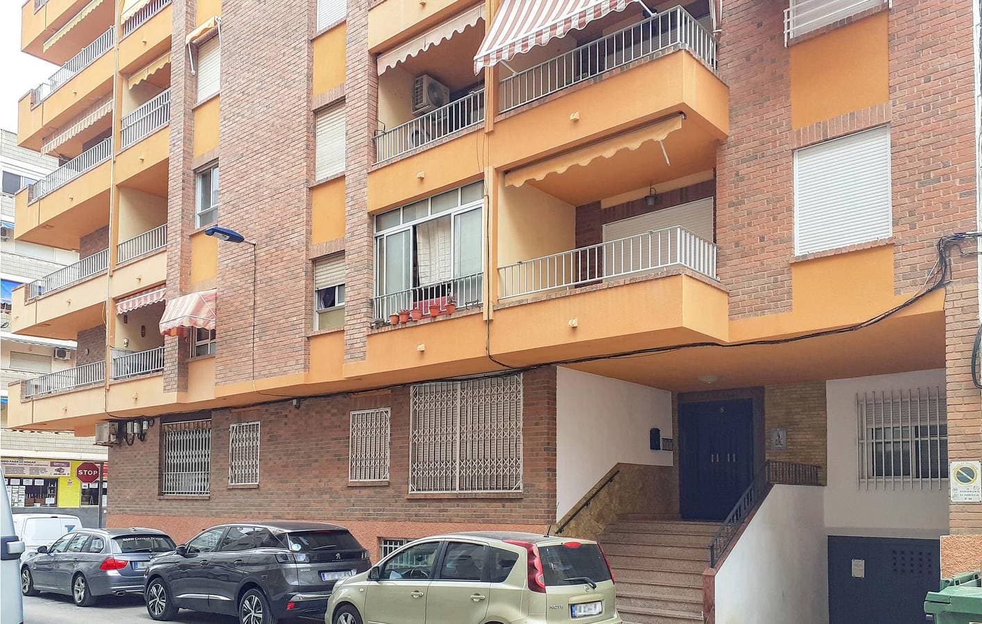 Appartement am Strand mit Terrasse & A/C 1