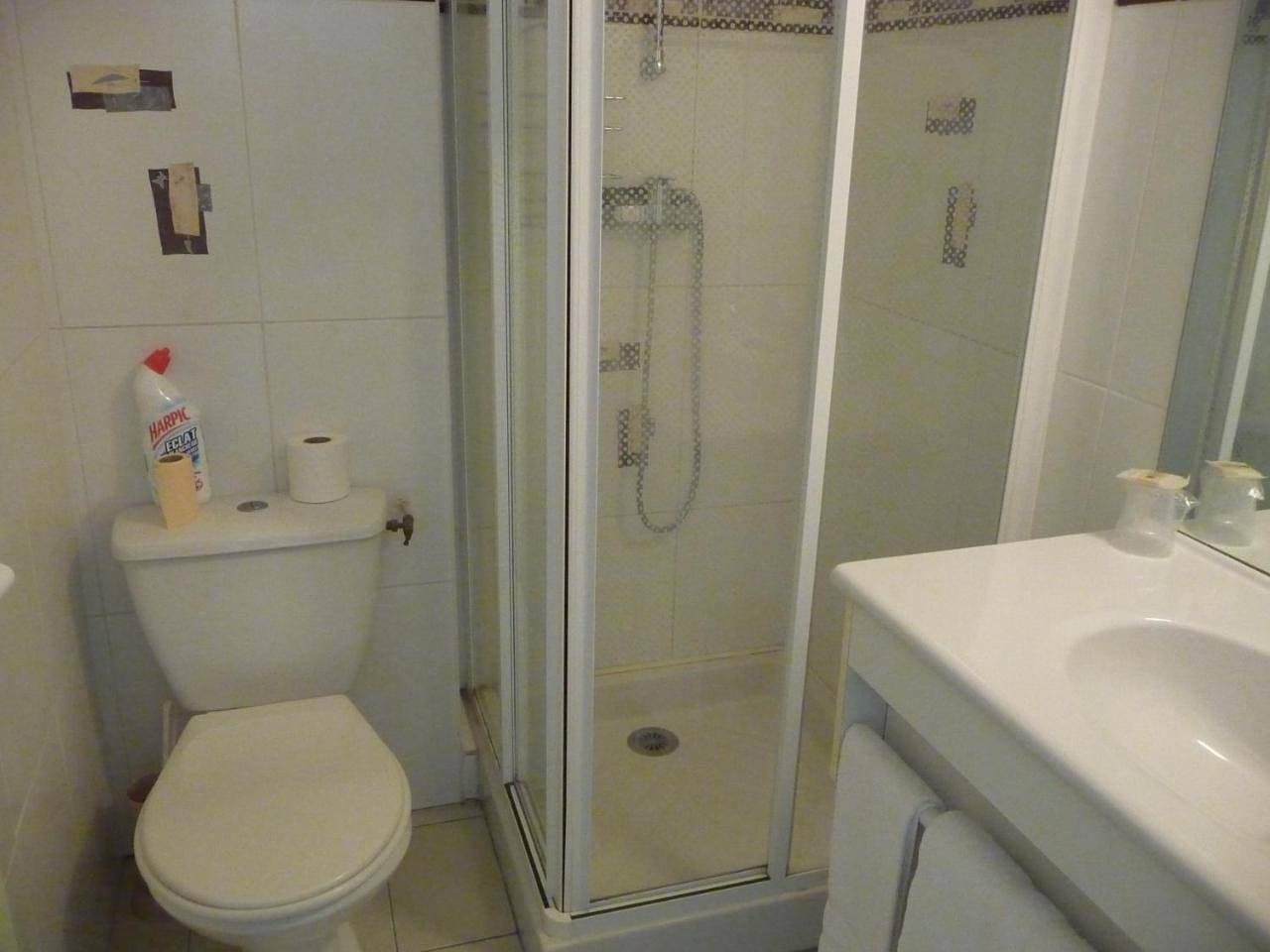 Foto 11 von 12: Double Room