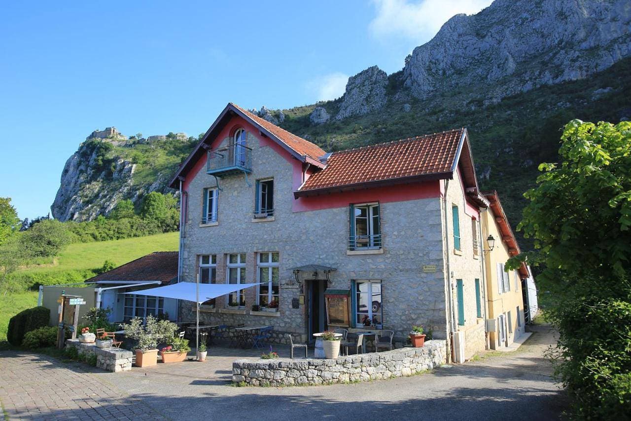 Gite d'étape de Roquefixade 1