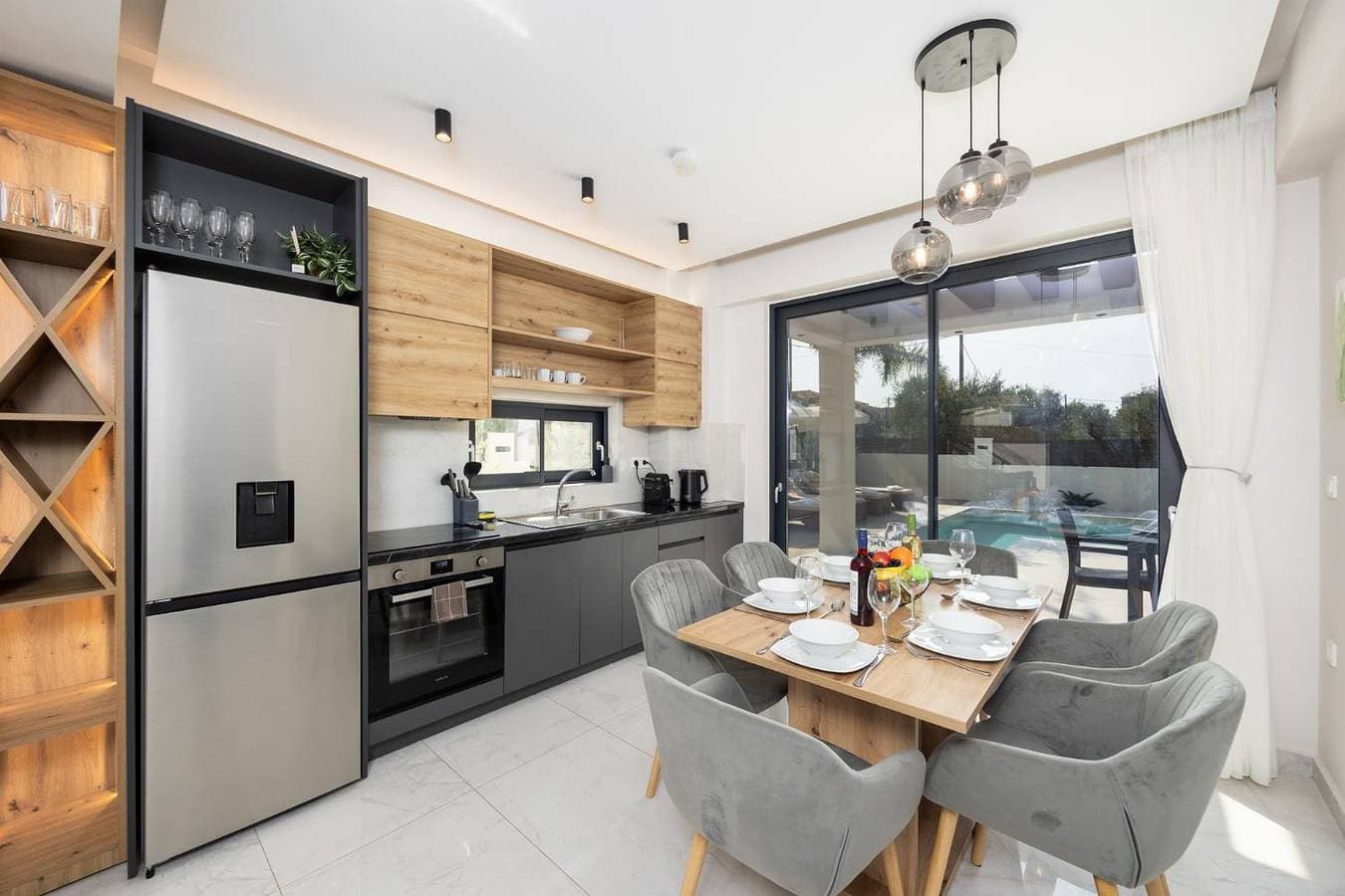 Foto 6 von 28: Villa für 8 Personen mit Terrasse