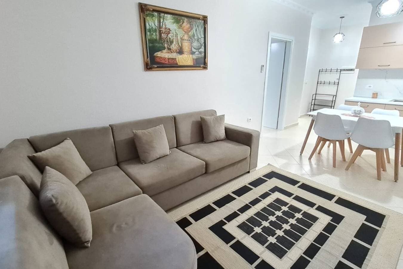 Foto 10 von 21: Seascape Apartment Inside View