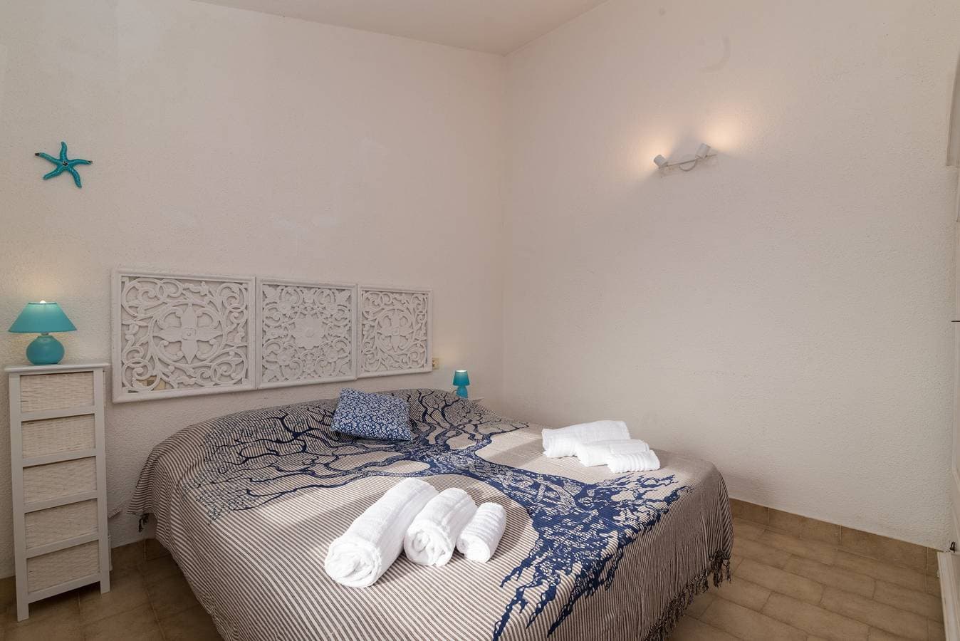 Foto 12 von 21: Palau: 3-Zimmer-Wohnung mit Meerblick und Garten