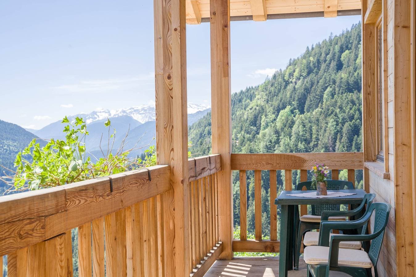 Foto 2 von 26: Charmantes Landhaus Eckgenn mit WLAN, Bergblick, Garten & Terrasse